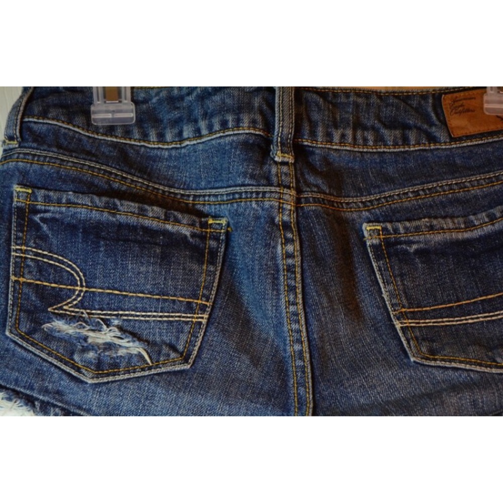 Dark wash American eagle denim short shorts - Picture 3 of 4